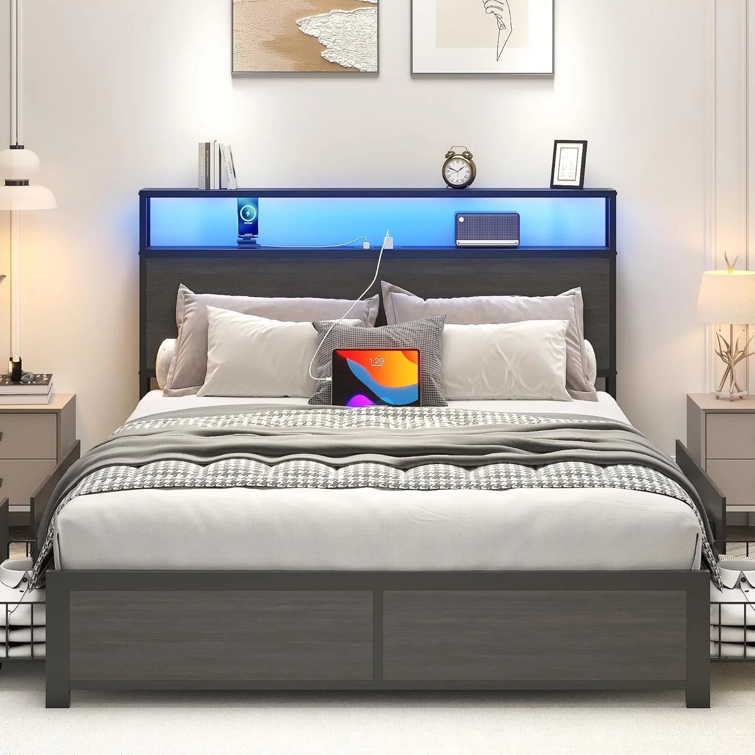 Cadre de lit Queen Lifezone avec tête de lit double et plateau de rangement en métal