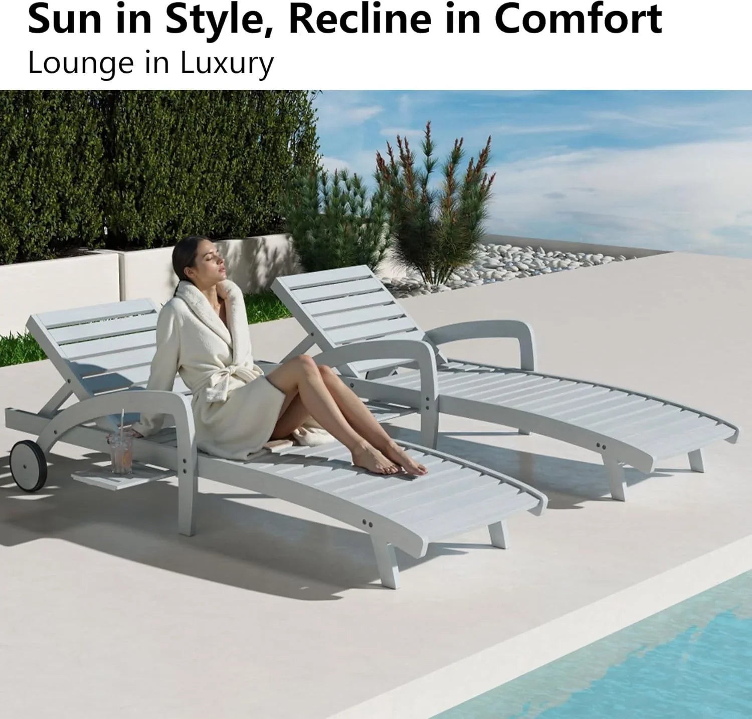 Chaise longue de piscine réglable à 5 positions Chaise longue en bois avec table d'appoint coulissante