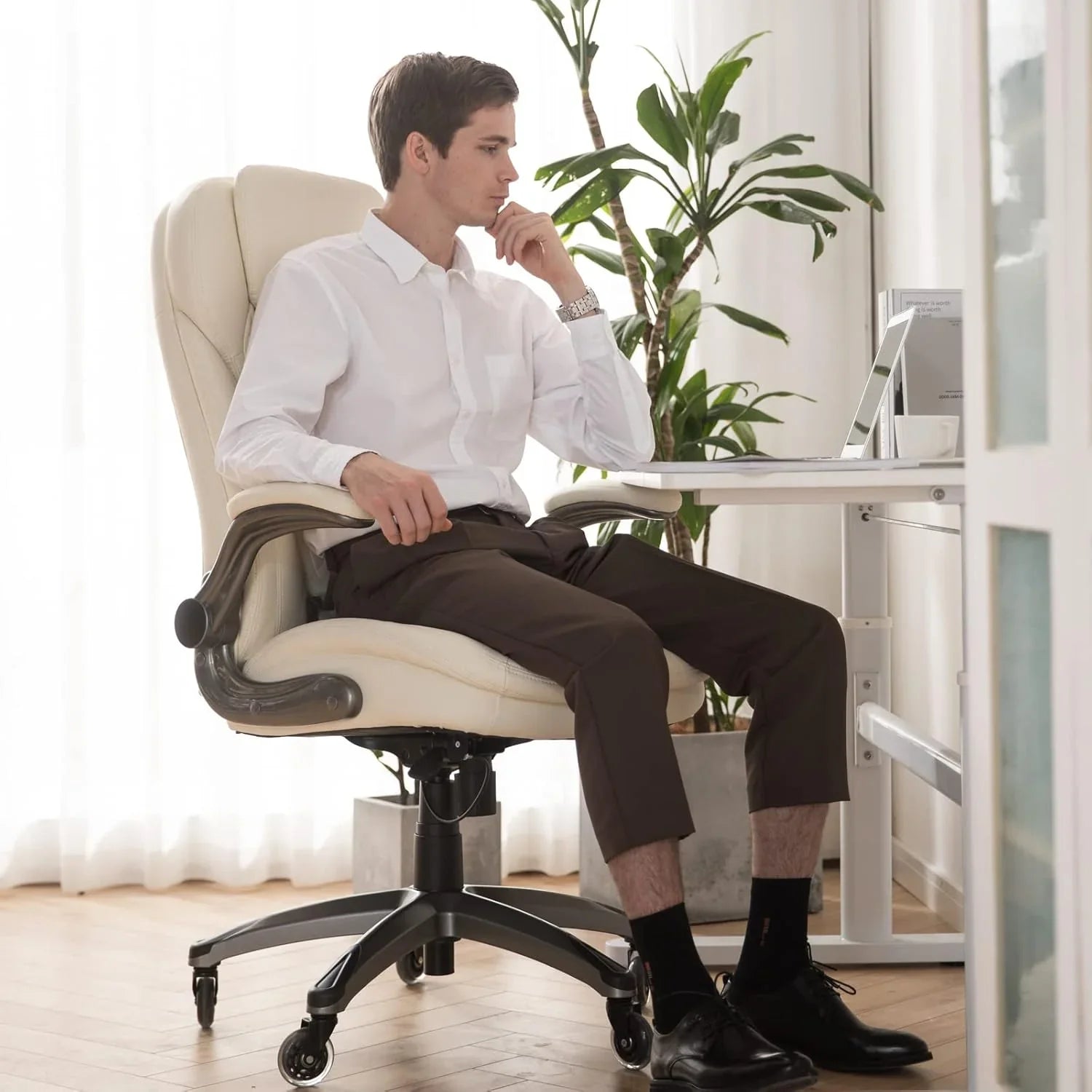 Chaise de bureau exécutive, chaise de bureau d'ordinateur, chaise de bureau pivotante à roulettes améliorées