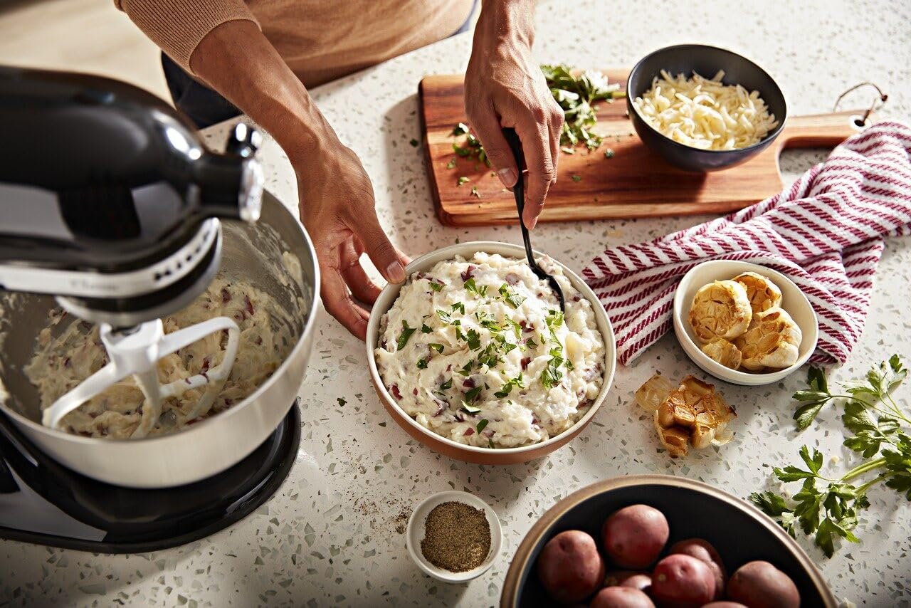 Batteur sur socle à tête inclinable KitchenAid Classic Series 4,5 pintes K45SS