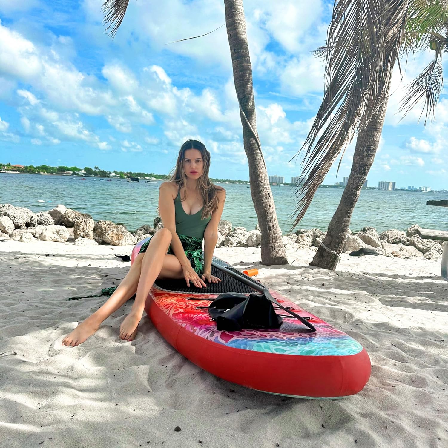 Planche de SUP gonflable large avec sac de transport SUP, pompe à main, sac étanche 10L et pagaie réglable