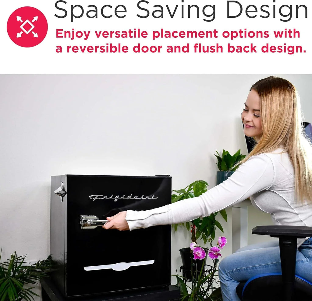 Réfrigérateur compact rétro Frigidaire EFR176 avec congélateur