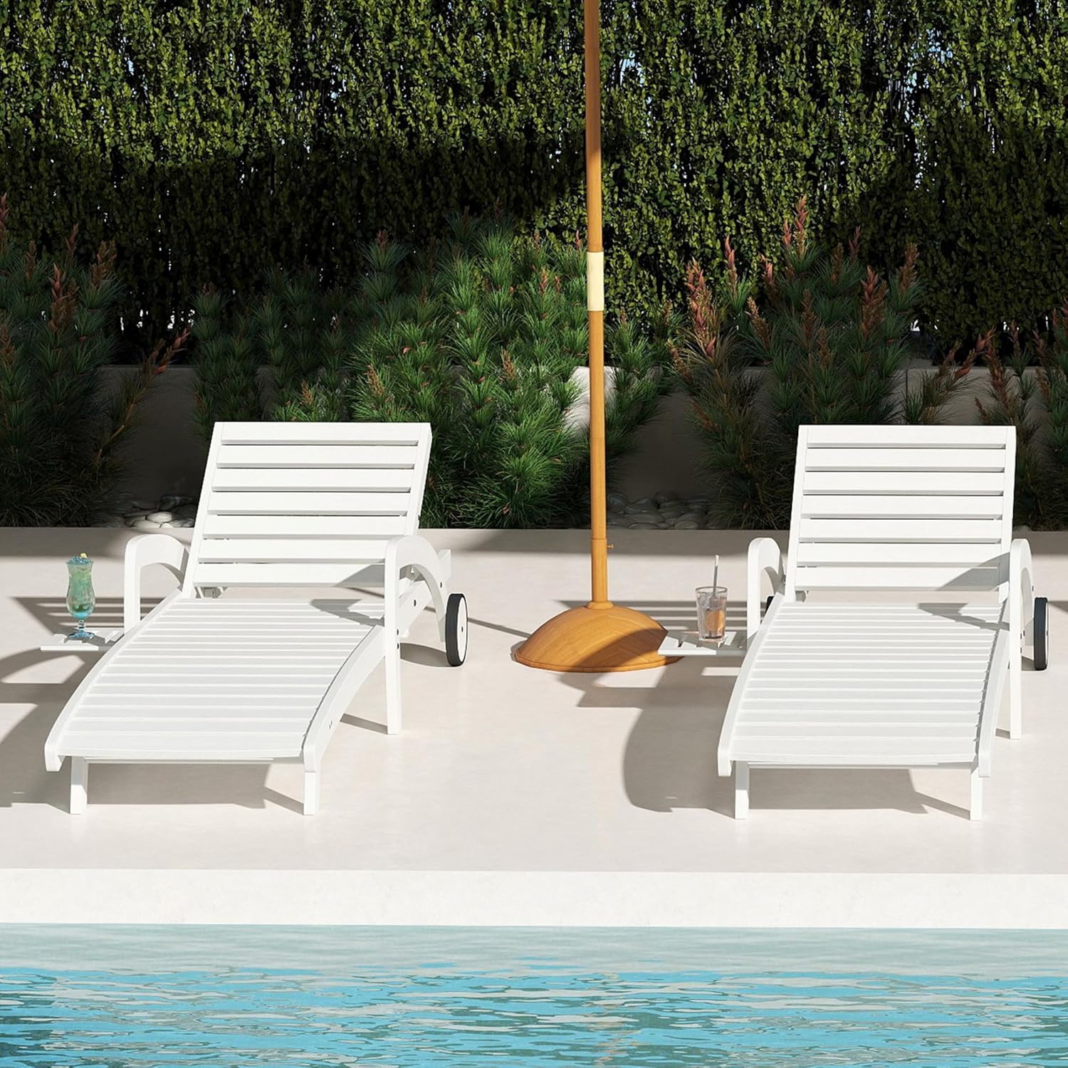 Chaise longue de piscine réglable à 5 positions Chaise longue en bois avec table d'appoint coulissante