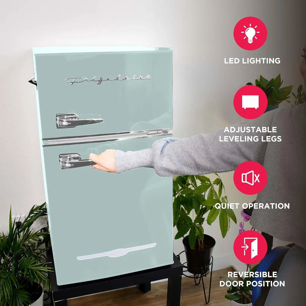 Mini-réfrigérateur rétro Frigidaire avec congélateur et décapsuleur latéral