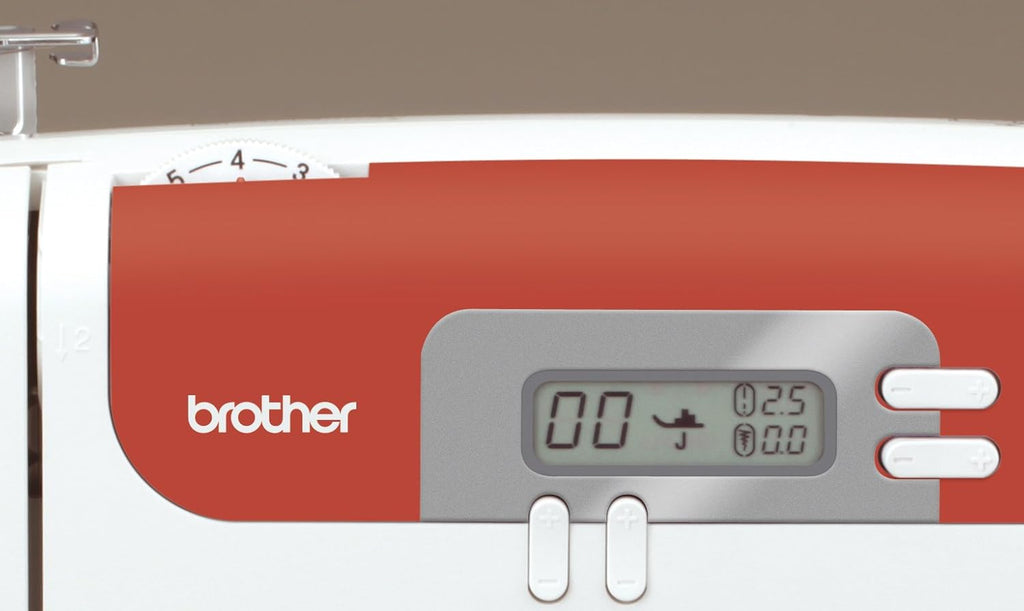 Elektronische naaimachine CS10S, wit/rood. 