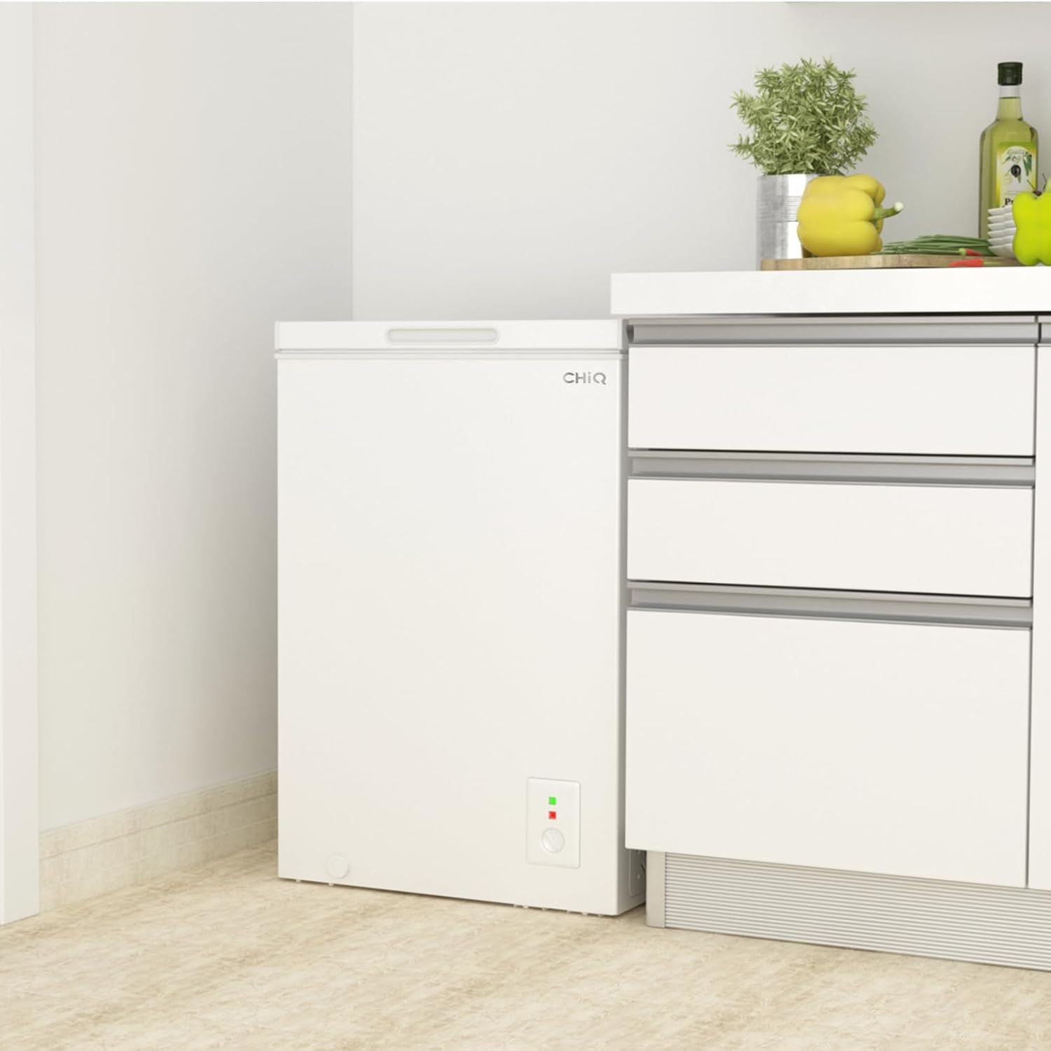 Congélateur vertical 99 L 54,5 x 47,6 x 83,5 cm Design compact Congélation 4 étoiles Contrôle constant de la température