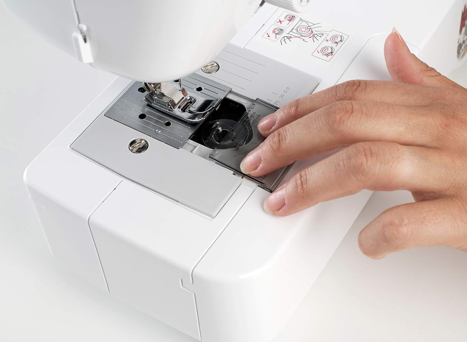 Brother CX70PES (nieuw model) - Elektronische naaimachine met 70 steken, wit 