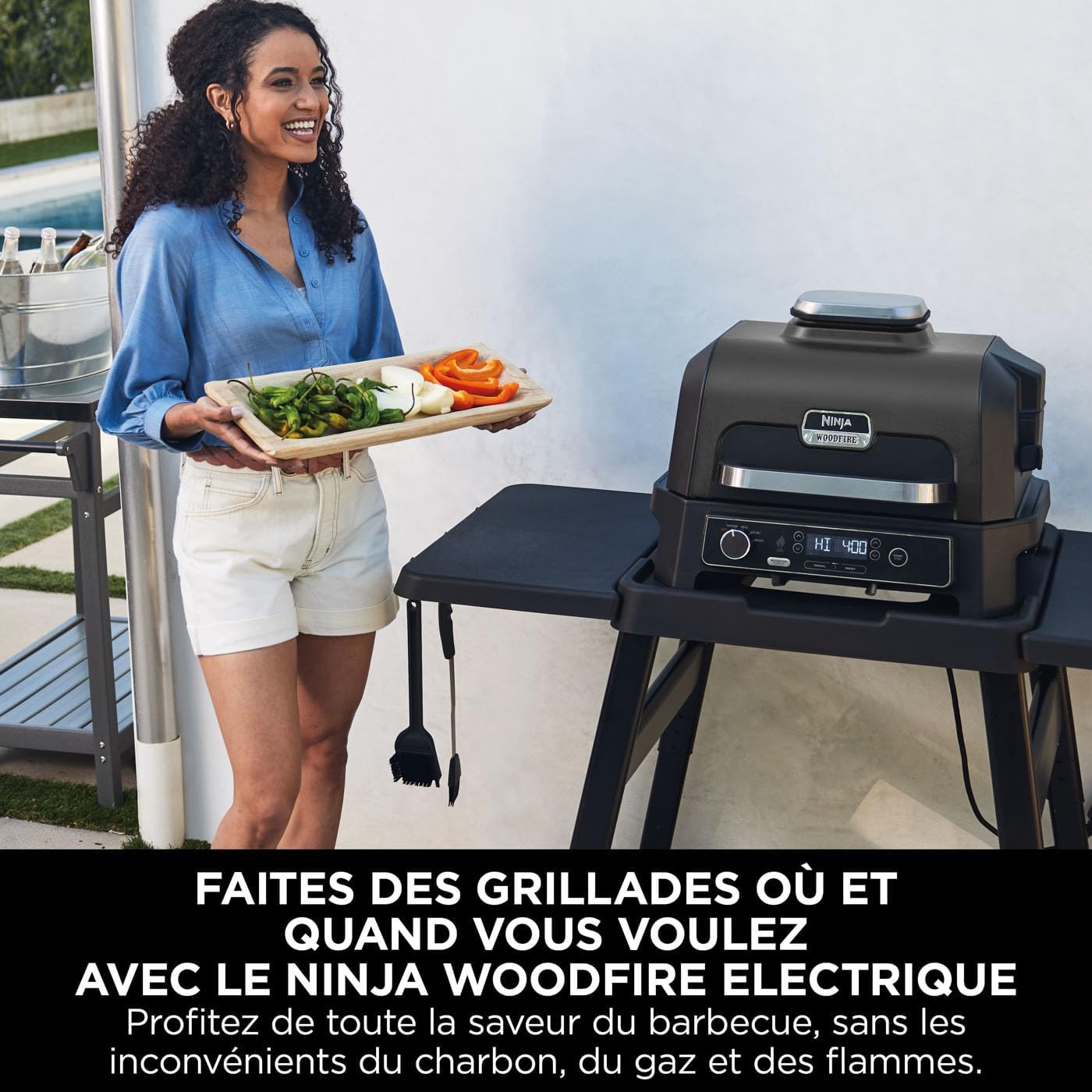 Gril électrique Ninja Woodfire, gril, fumoir et friteuse à air, gril extérieur 7-en-1