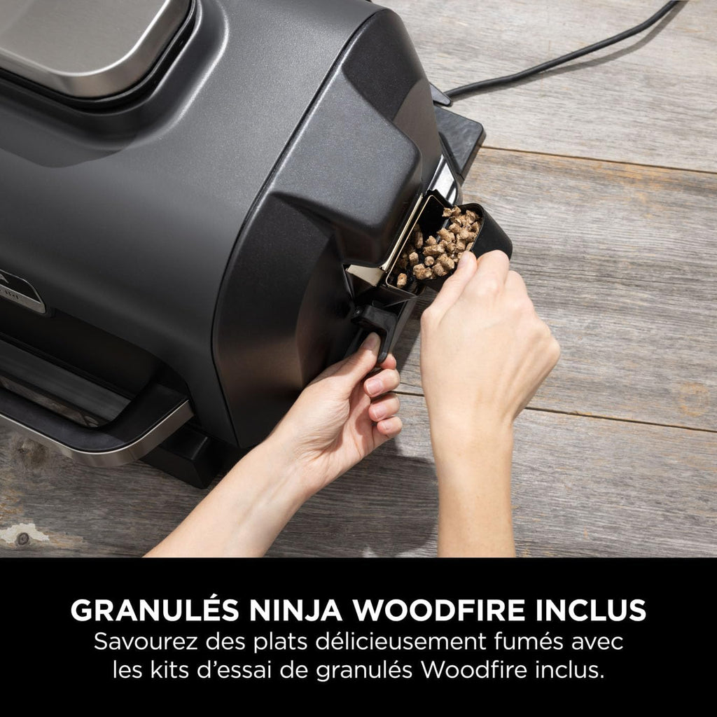 Gril électrique Ninja Woodfire, gril, fumoir et friteuse à air, gril extérieur 7-en-1