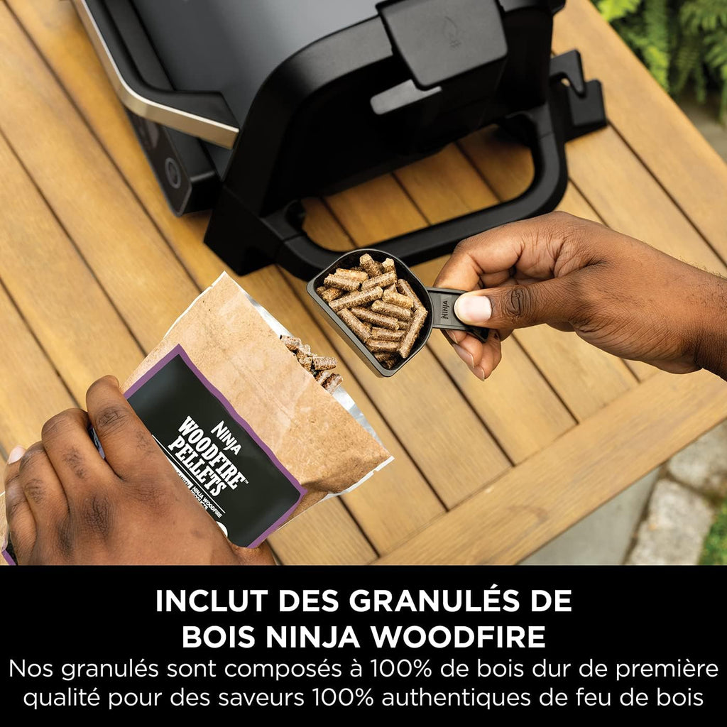 Barbecue et fumoir électrique Ninja Woodfire Pro Connect XL avec contrôle d'application, 2 sondes, grille, couvercle, doublures et brosse, gril et friteuse sans huile 7 en 1