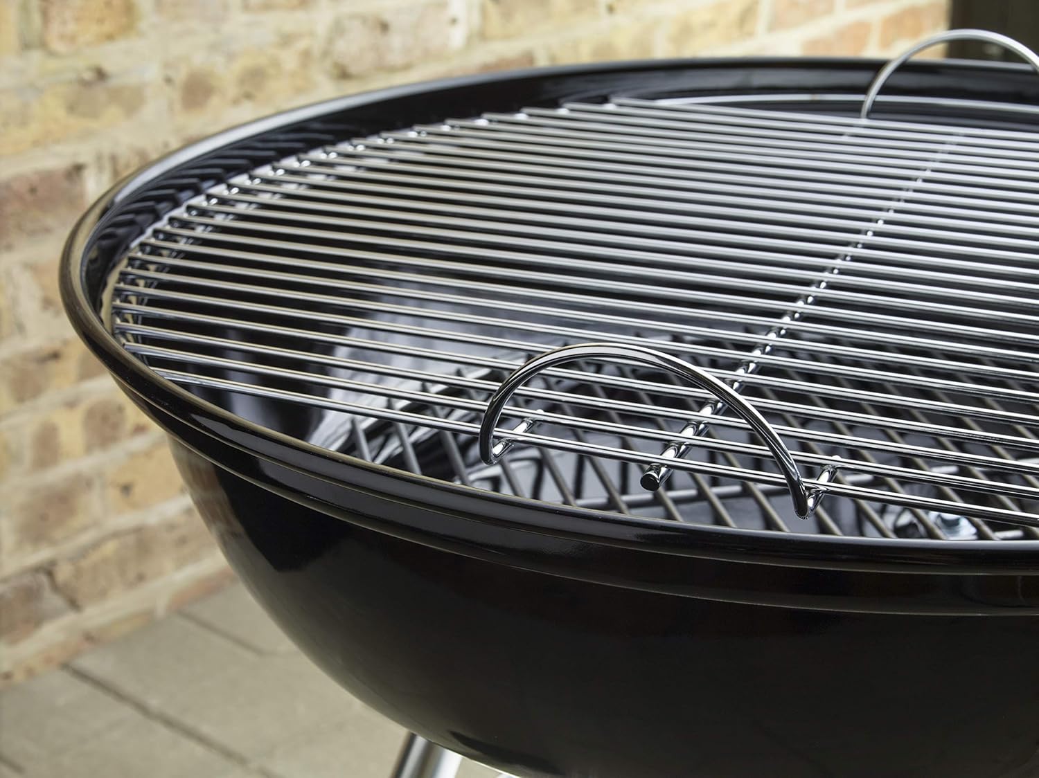 Barbecue au charbon de bois Weber Compact Kettle/avec trépied et roues