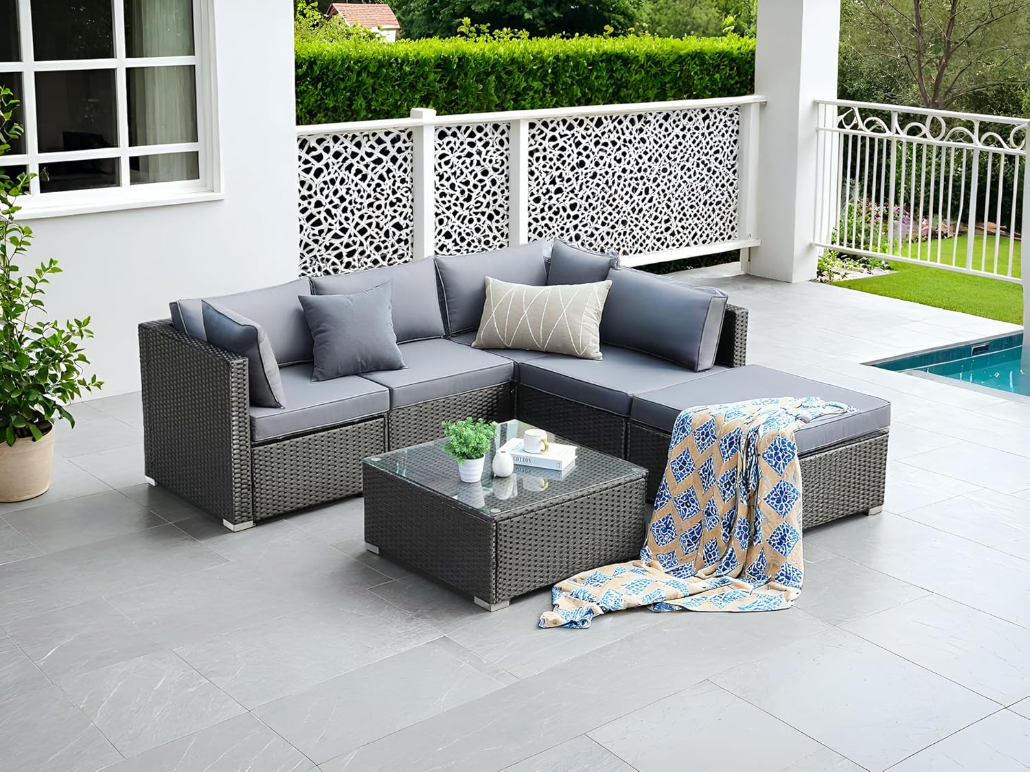 Ensemble de 6 meubles de jardin en rotin synthétique, canapés modulables pour 7 personnes, salon de jardin résistant aux intempéries avec 2 canapés d'angle, 2 fauteuils, 1 table basse avec plateau en verre