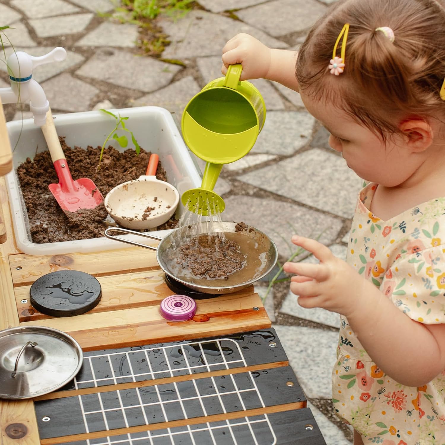 Cuisine extérieure pour enfants, cuisine en bois de luxe pour garçons et filles de 3 à 8 ans, pour jouer à l'intérieur et à l'extérieur, avec évier, casseroles et poêles et accessoires de cuisine