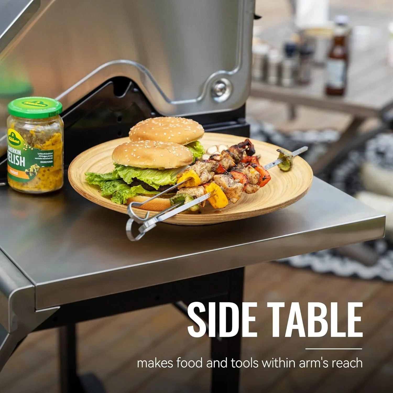 Barbecue au gaz propane Royal Gourmet GA5401T à 5 brûleurs avec gril et brûleurs latéraux, grille en acier inoxydable, surface de cuisson de 632 pouces carrés