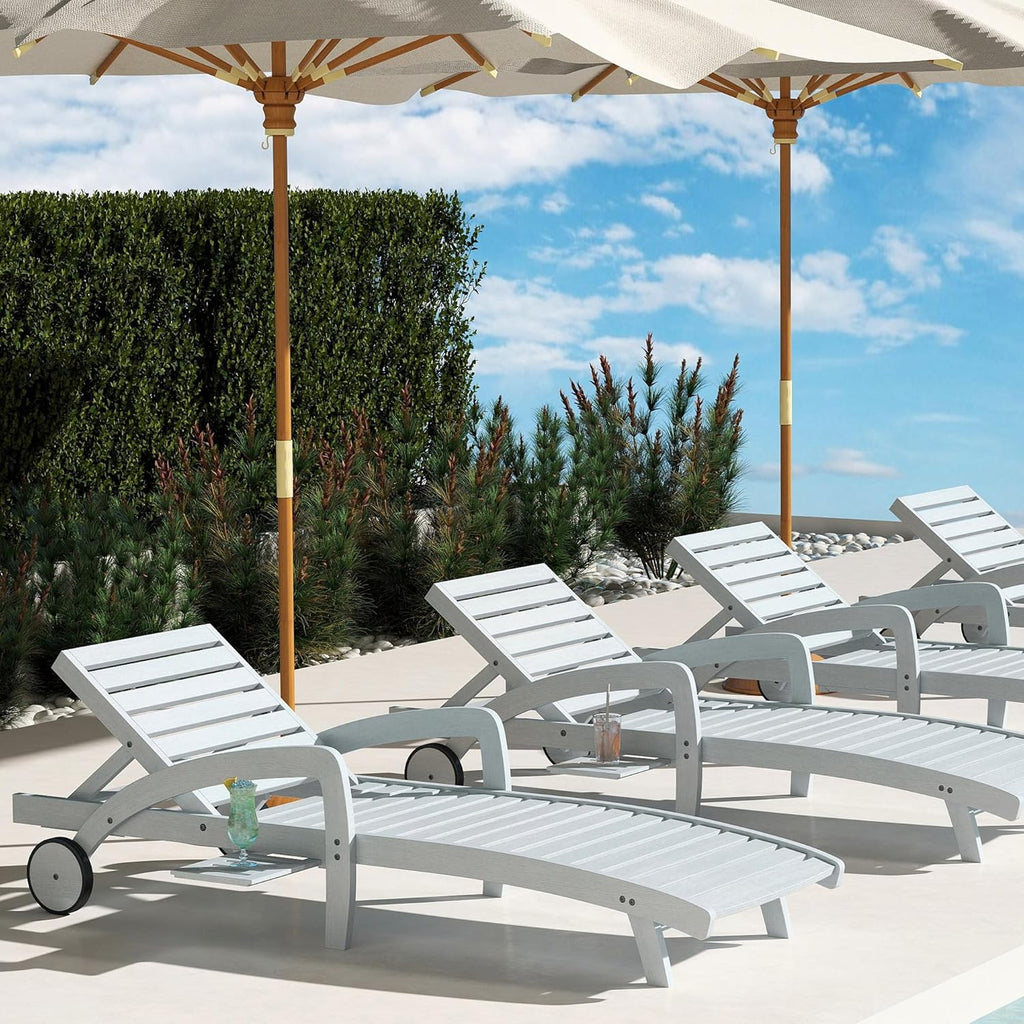 Chaise longue de piscine réglable à 5 positions Chaise longue en bois avec table d'appoint coulissante
