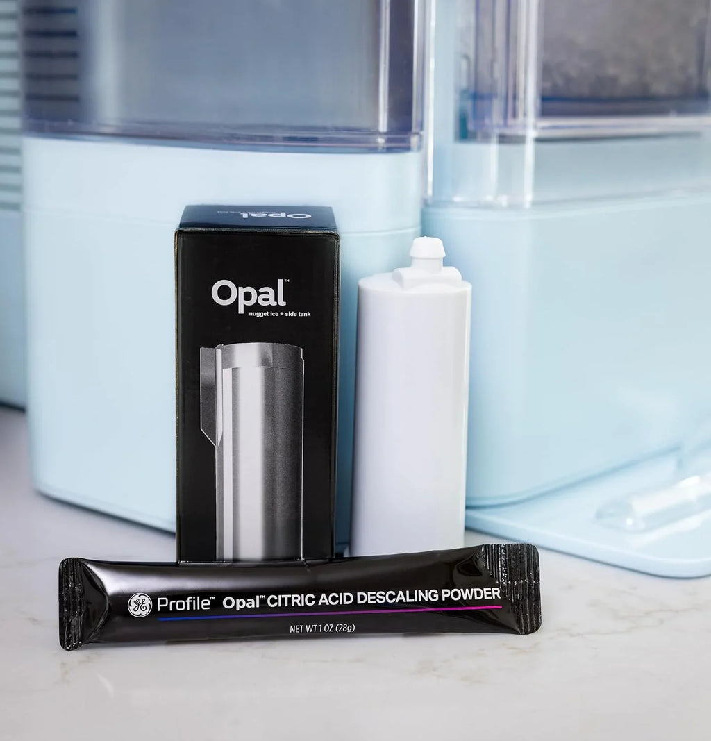 Machine à glaçons GE Profile Opal 2.0 XL avec réservoir d'eau de 1 gallon