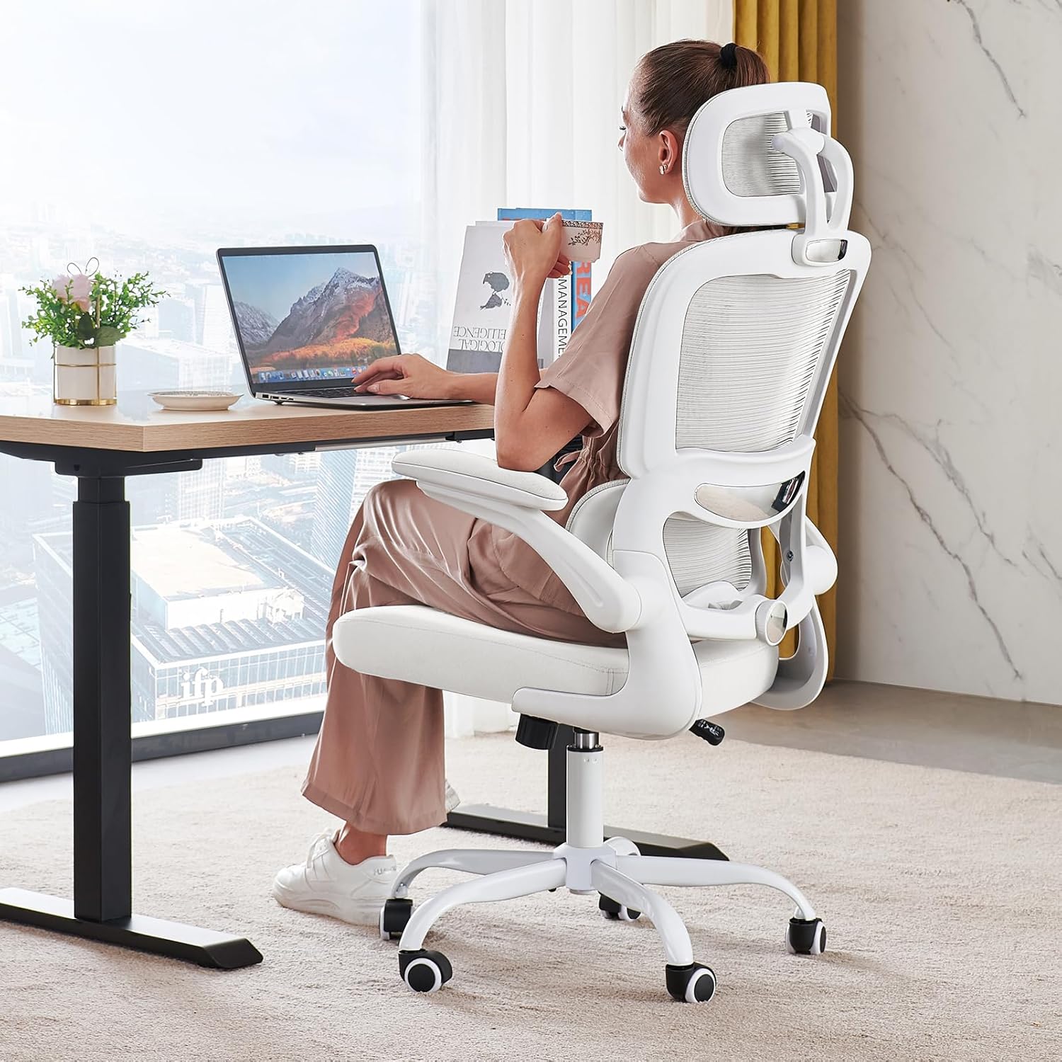 Chaise de bureau ergonomique, chaise de bureau en maille avec roulettes, capacité de charge de 150 kg, chaise de jeu confortable, dossier haut