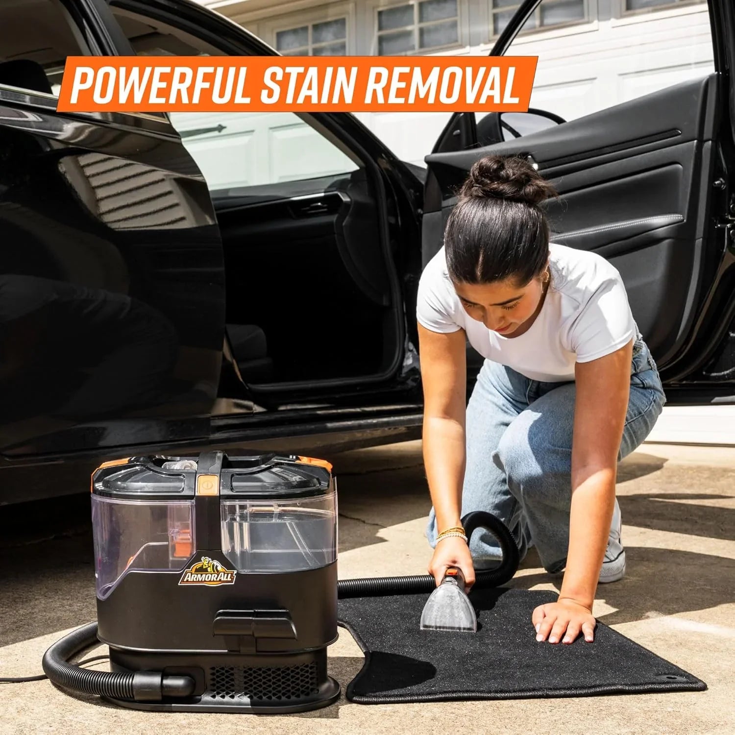 Nettoyeur de taches portable de 7 ampères pour le nettoyage de la voiture, des tapis et des tissus d'ameublement