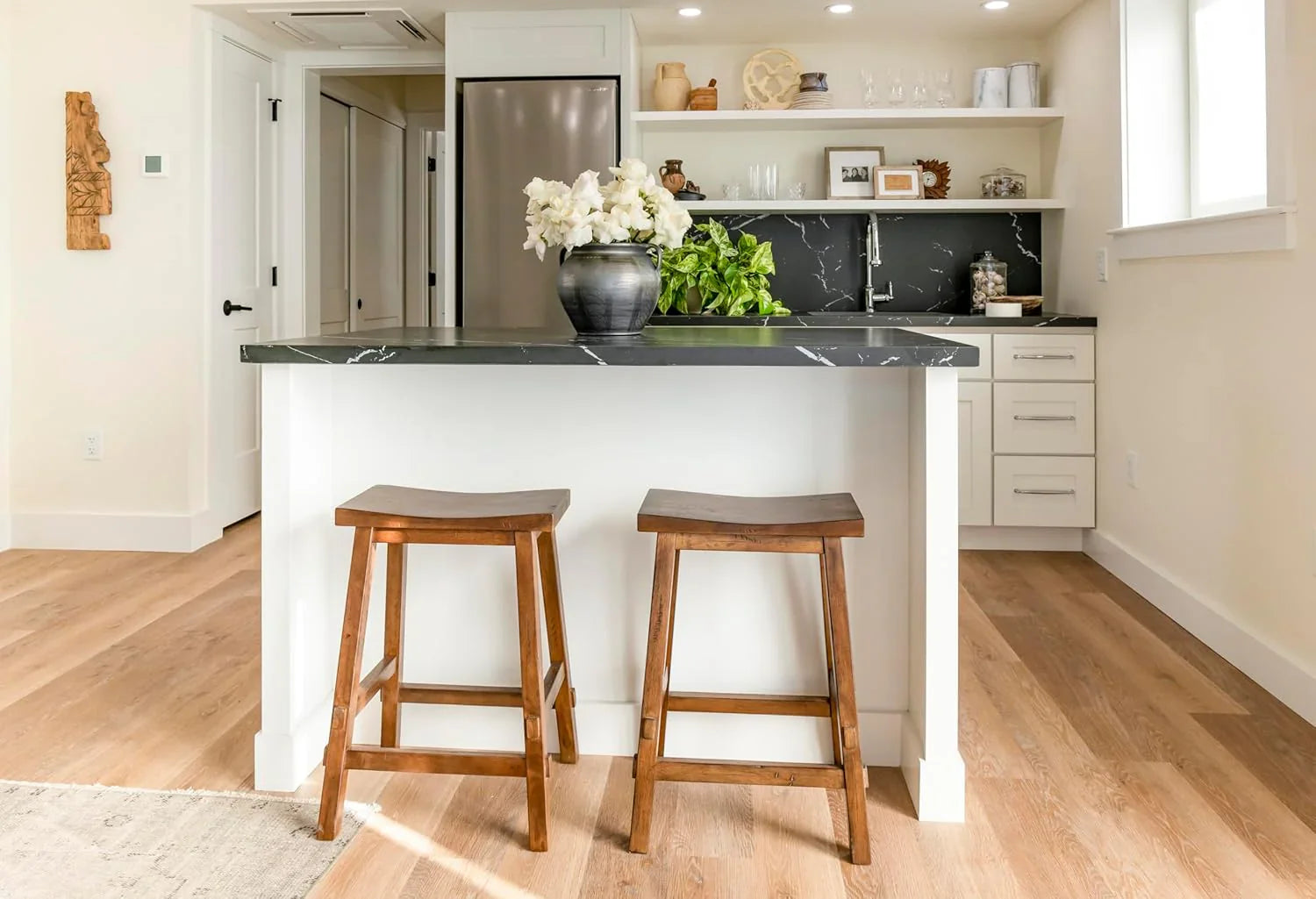 Réfrigérateur Sharp à congélateur inférieur, profondeur de comptoir, 24 pouces, 11,5 pieds cubes