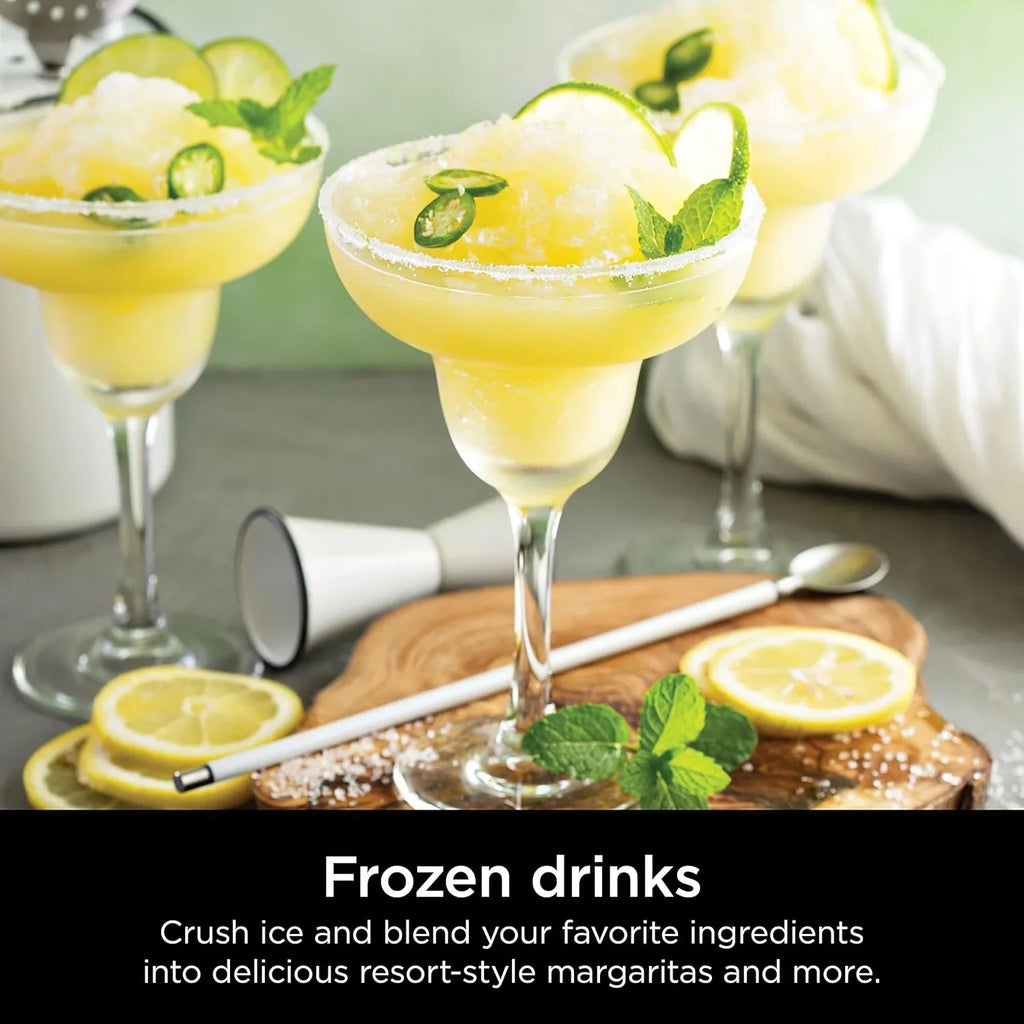 Mixeur compact professionnel Ninja BL660, 1 100 W, 3 fonctions, idéal pour les boissons glacées, les smoothies, les sauces et bien plus encore.