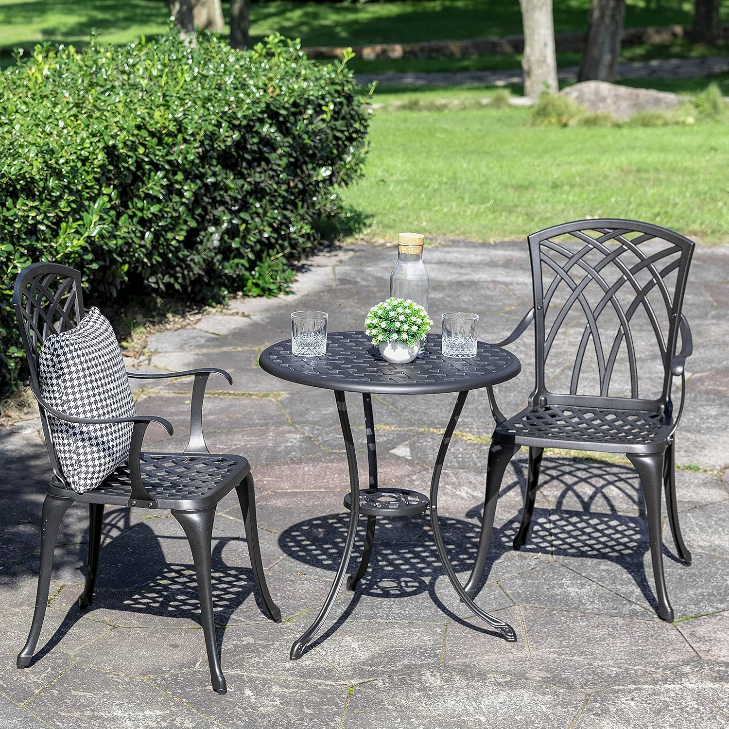 Ensemble bistro NUU GARDEN 3 pièces pour patio extérieur en aluminium moulé Ensemble table et chaises de patio