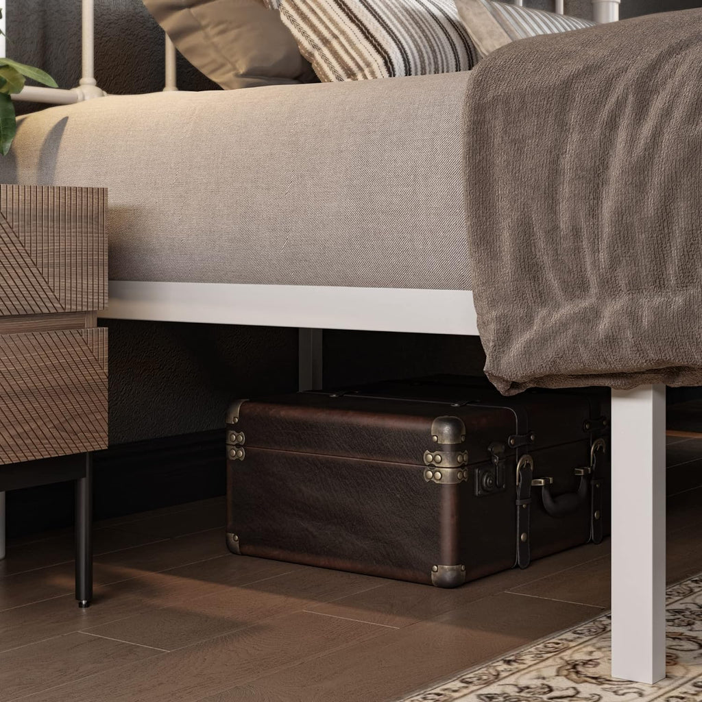 Cadre de lit plateforme en métal Allewie Queen avec tête et pied de lit en fer forgé de style victorien, sans sommier